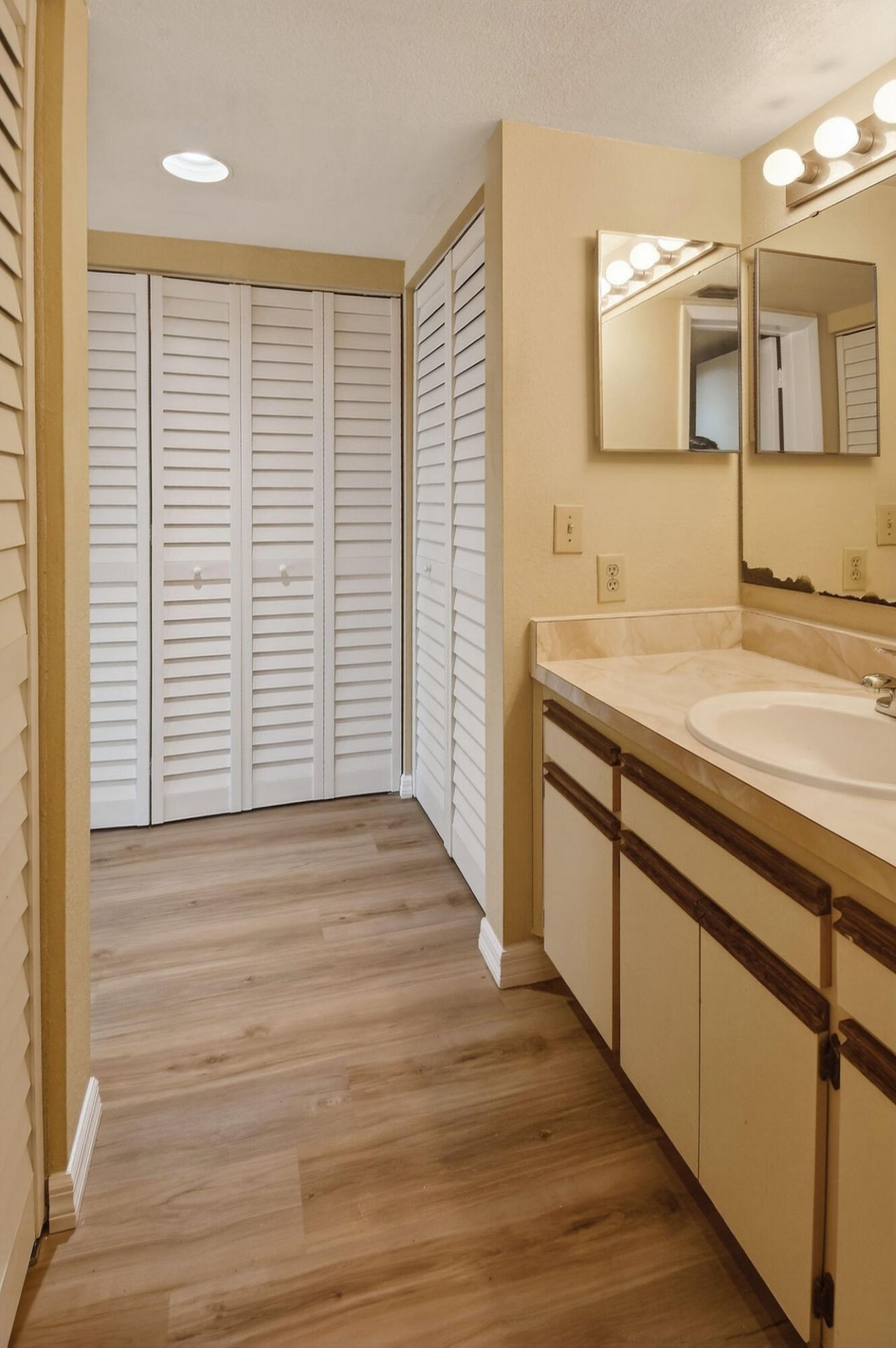 1620 SE Green Acres Circle, Unit N103, Port Saint Lucie, FL 34952 Photo