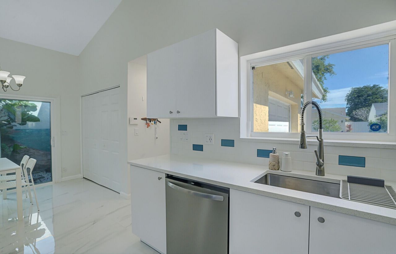 1080 NW 20th Avenue, Delray Beach, FL 33445 Photo