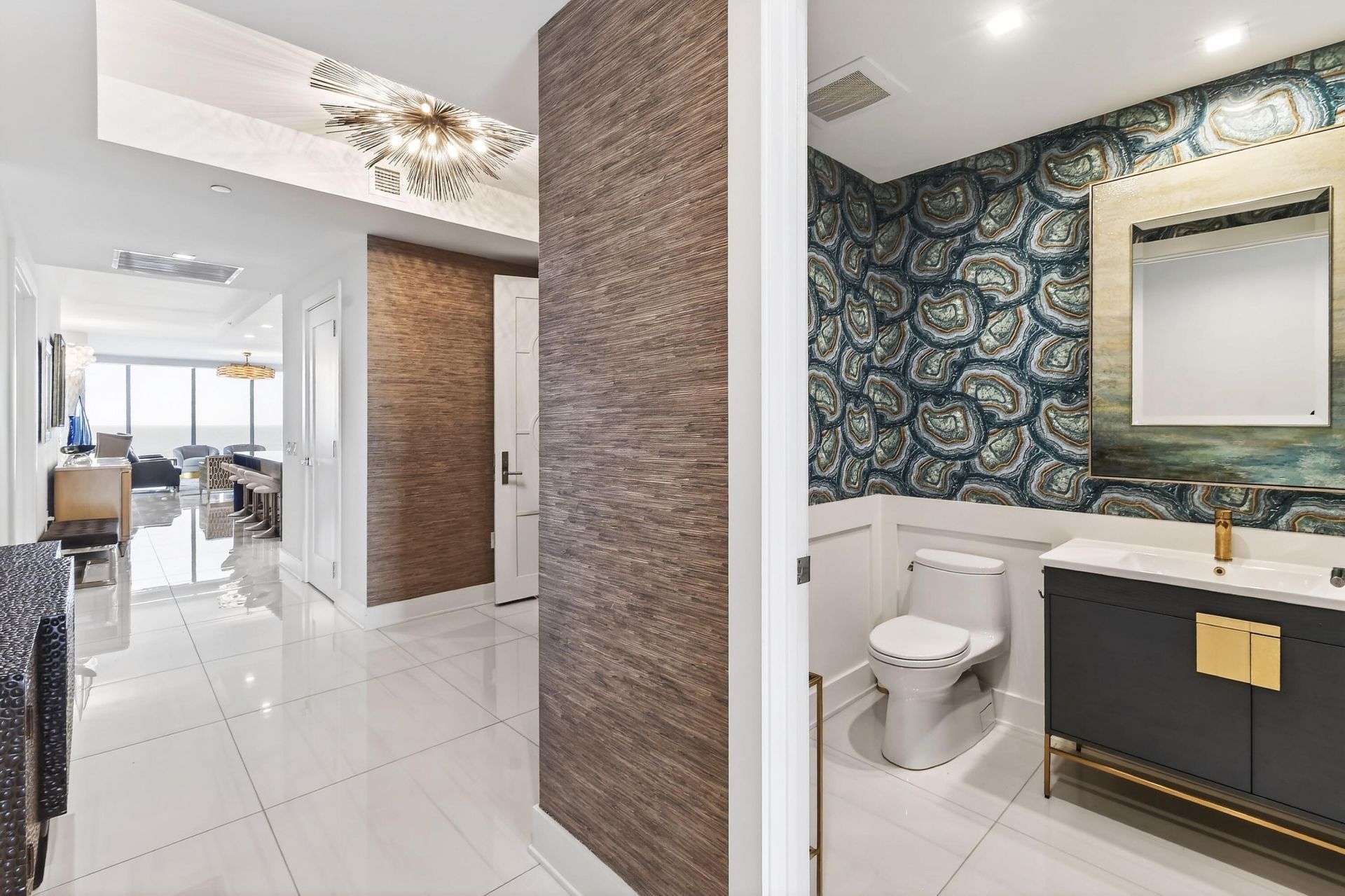 5000 N Ocean Drive, Unit 1001, Singer Island, FL 33404 Photo