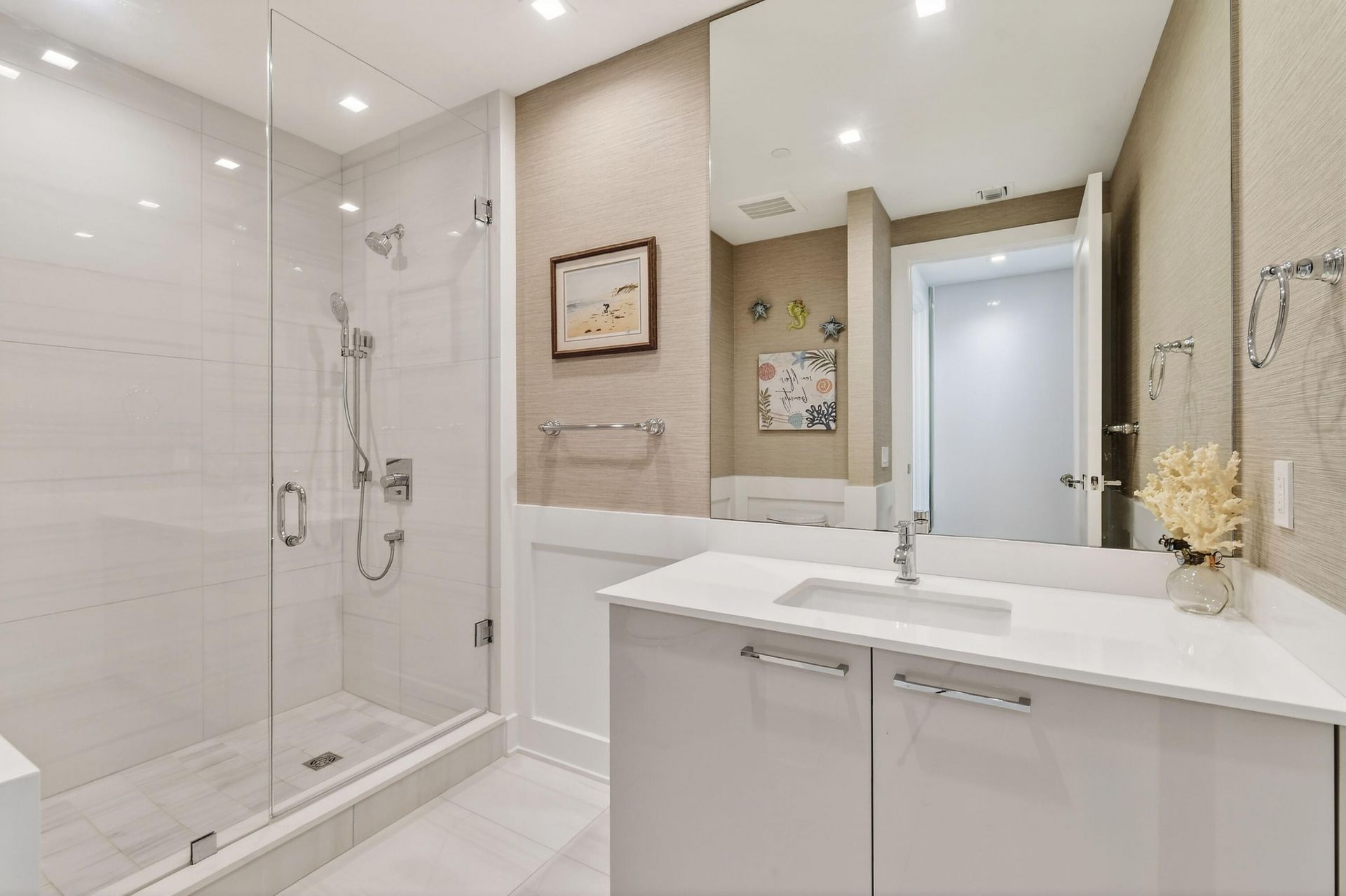 5000 N Ocean Drive, Unit 1001, Singer Island, FL 33404 Photo