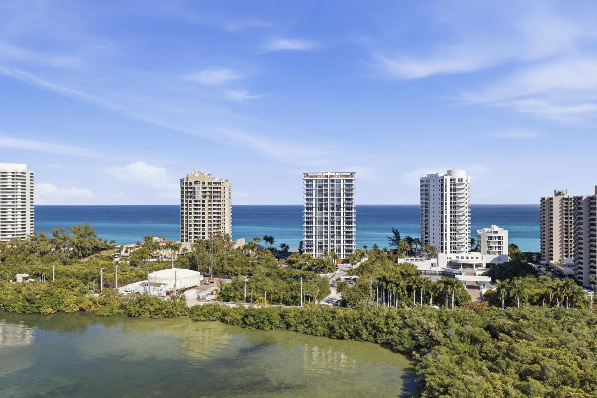 5000 N Ocean Drive, Unit 1001, Singer Island, FL 33404 Photo