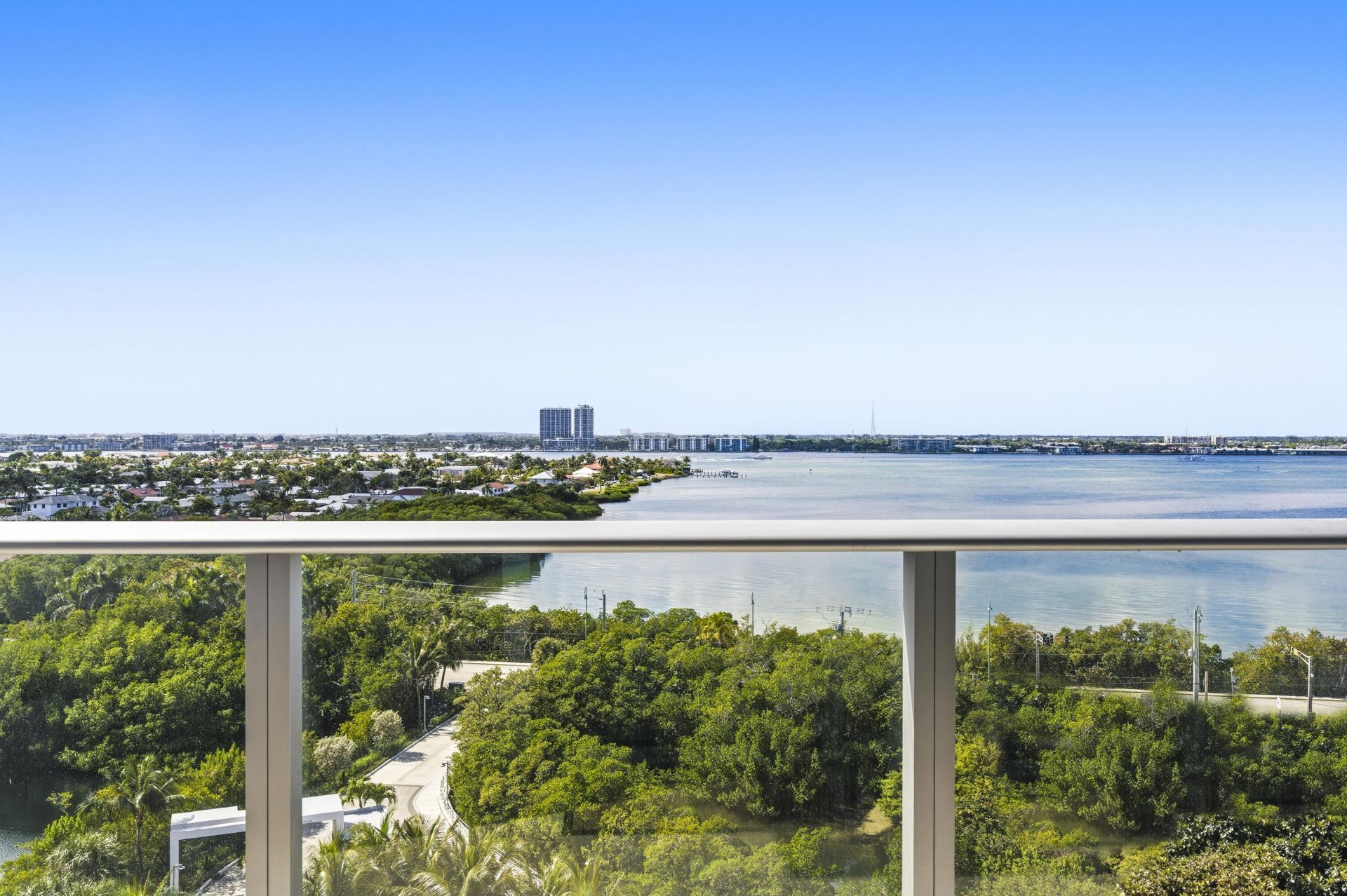 5000 N Ocean Drive, Unit 1001, Singer Island, FL 33404 Photo