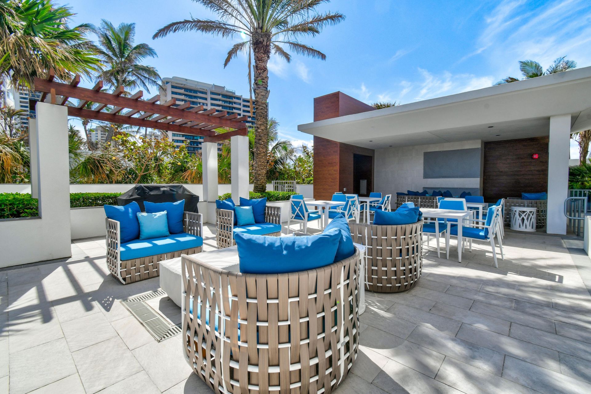 5000 N Ocean Drive, Unit 1001, Singer Island, FL 33404 Photo