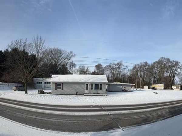 6934 LANSING Avenue , Rives Twp, MI 49201