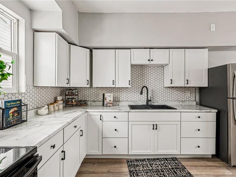 1083 Valley Street, Dayton, OH 45404 Photo 17