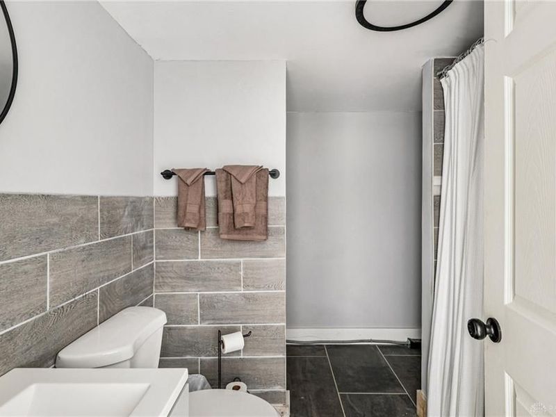 1083 Valley Street, Dayton, OH 45404 Photo 18