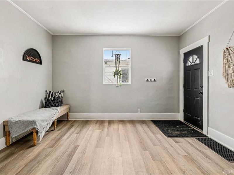 1083 Valley Street, Dayton, OH 45404 Photo 8