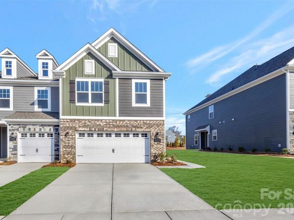 1126 Overbrook Place, Wingate, NC 28174