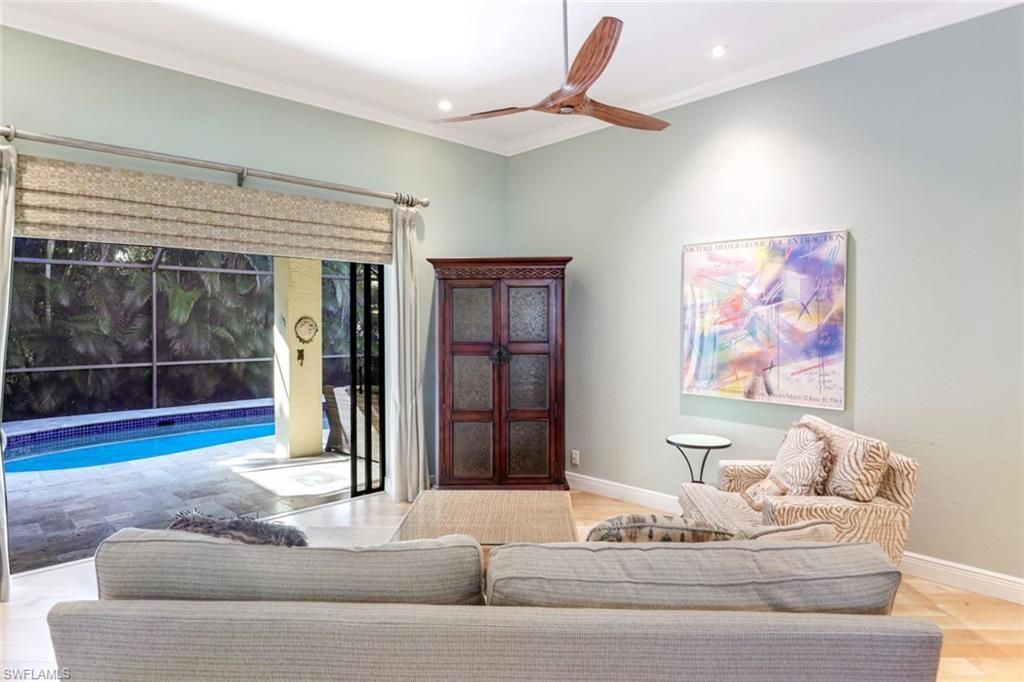 302 Sawgrass Ct, Naples, FL 34110 Photo