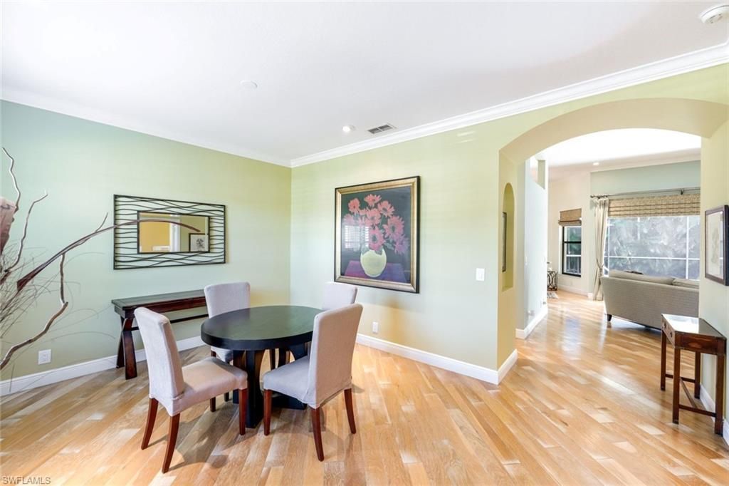 302 Sawgrass Ct, Naples, FL 34110 Photo