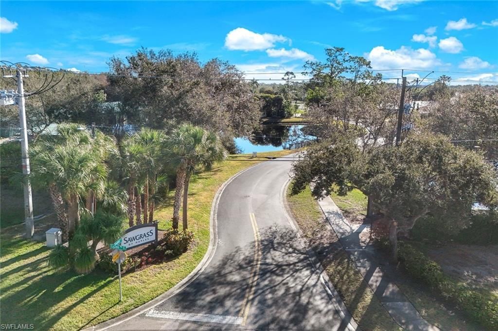 302 Sawgrass Ct, Naples, FL 34110 Photo