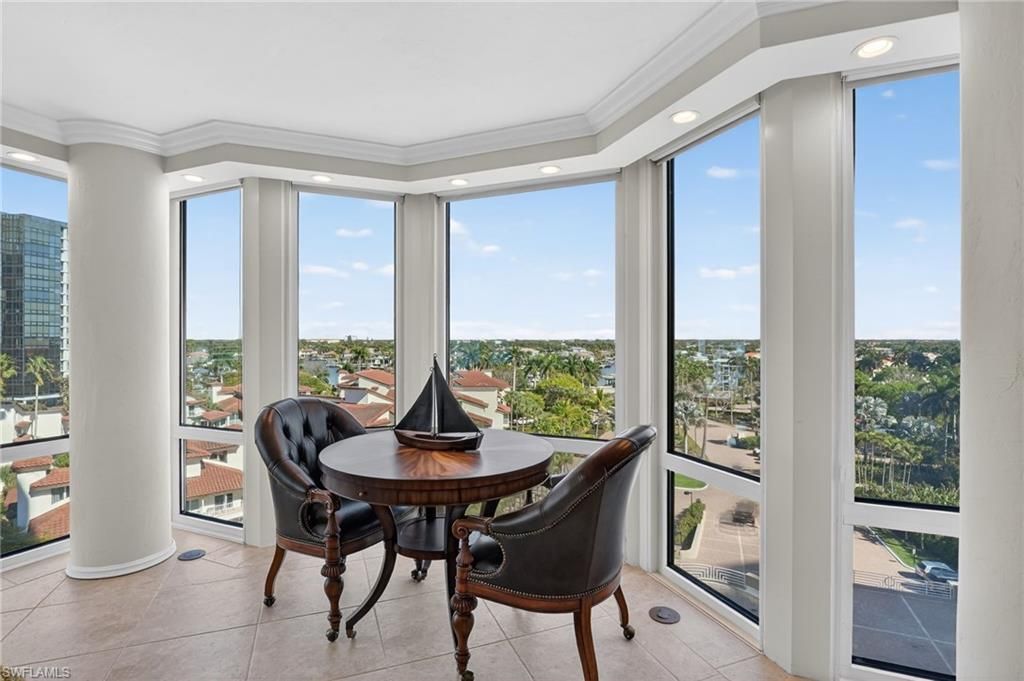 4651 Gulf Shore Blvd N, Unit 607, Naples, FL 34103 Photo