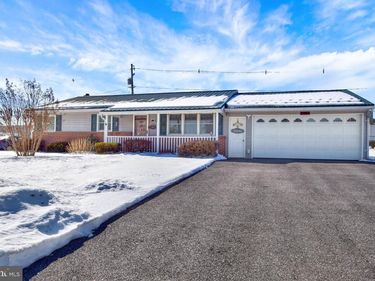 1138 BRANDON DRIVE, CHAMBERSBURG, PA 17201