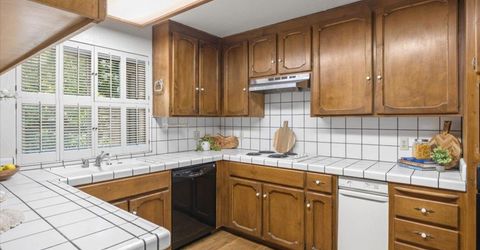 228 Foresthill Ave #b, Unit B, Auburn, CA 95603 Photo