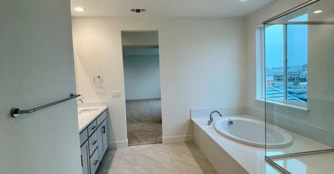 633 Silver Canoe Ct, Roseville, CA 95747 Photo