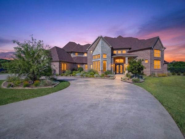 3701 Canyon Pass Trail, Burleson, TX 76028