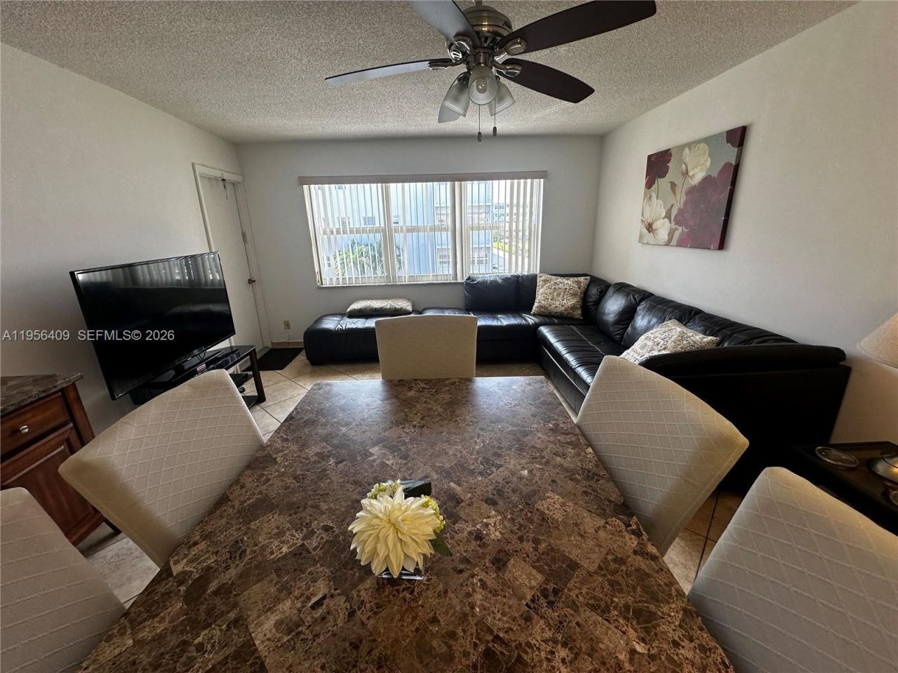 410 SE 2nd St , Unit 308, Hallandale Beach, FL 33009 Photo