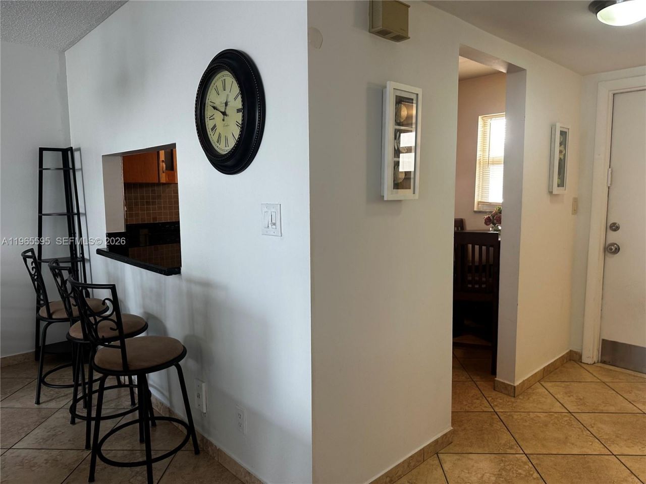 410 SE 2nd St, Unit 308, Hallandale Beach, FL 33009 Photo