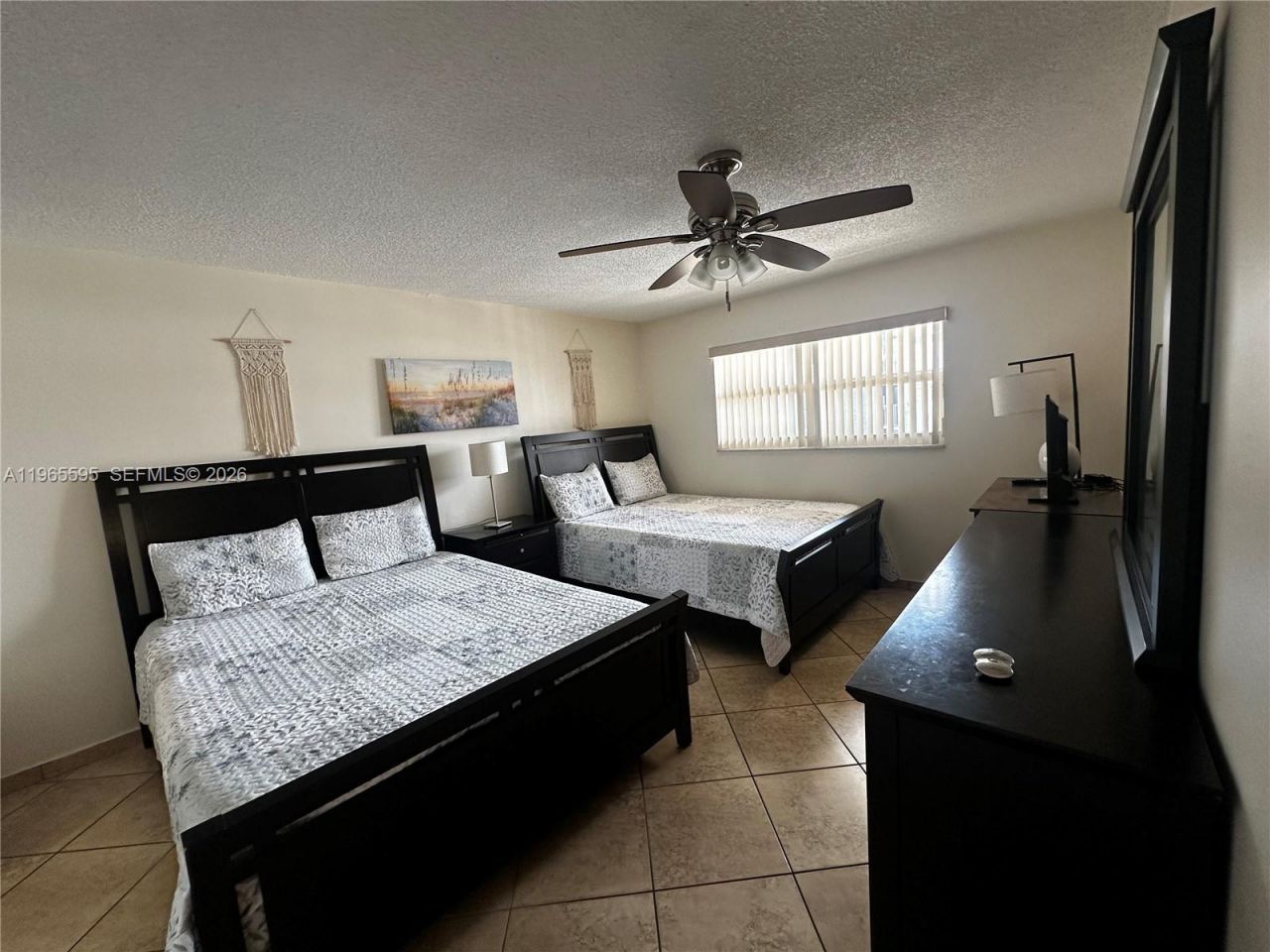 410 SE 2nd St, Unit 308, Hallandale Beach, FL 33009 Photo