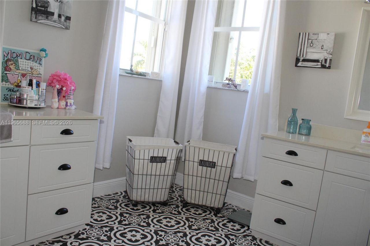 20135 SW 129th Ave, Miami, FL 33177 Photo