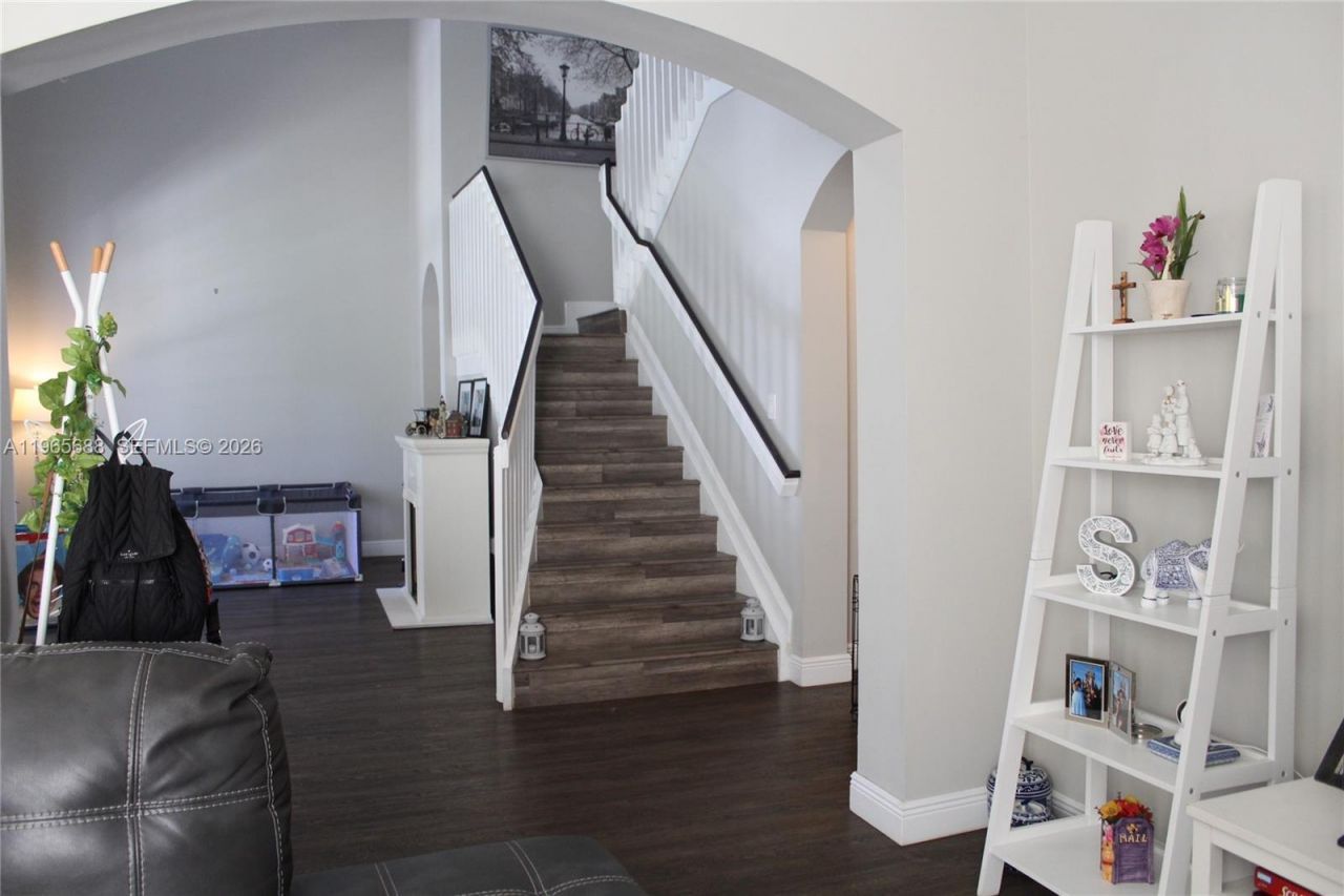 20135 SW 129th Ave, Miami, FL 33177 Photo