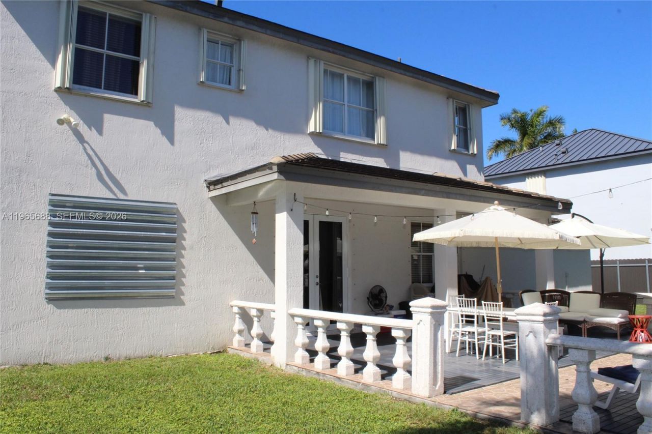 20135 SW 129th Ave, Miami, FL 33177 Photo