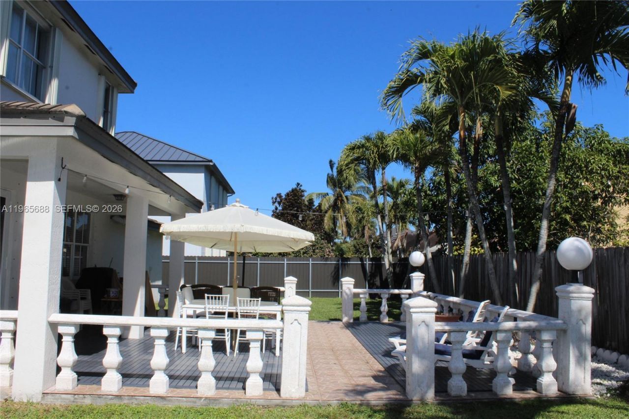 20135 SW 129th Ave, Miami, FL 33177 Photo