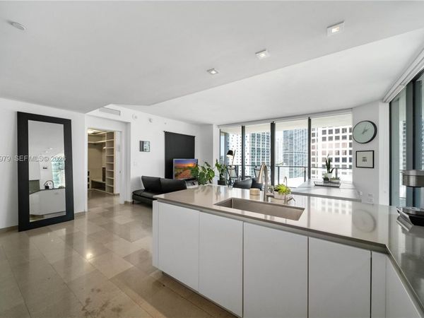 68 SE 6th St , Unit 1201, Miami, FL 33131