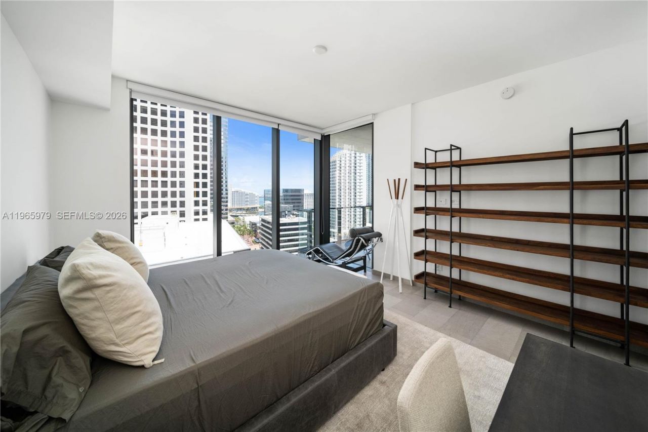 68 SE 6th St, Unit 1201, Miami, FL 33131 Photo