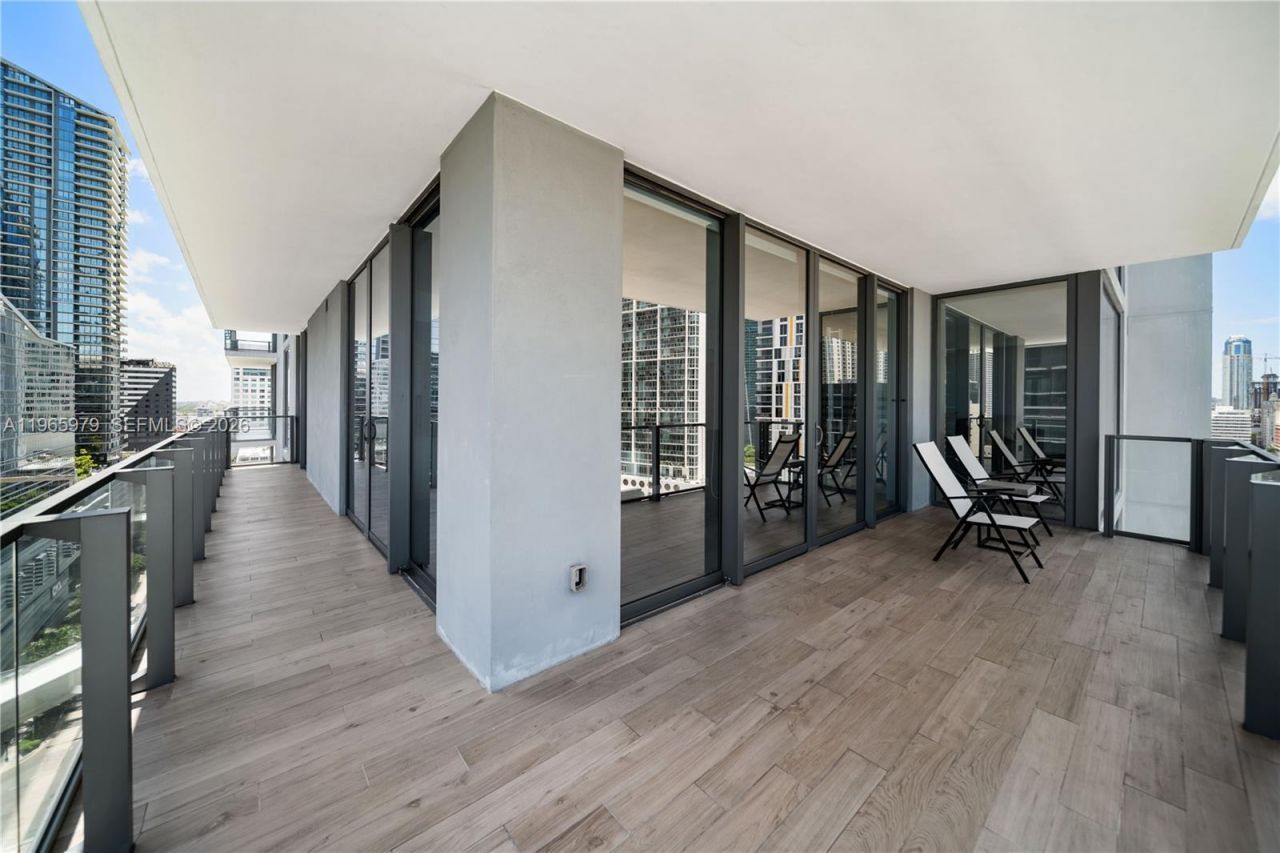 68 SE 6th St, Unit 1201, Miami, FL 33131 Photo