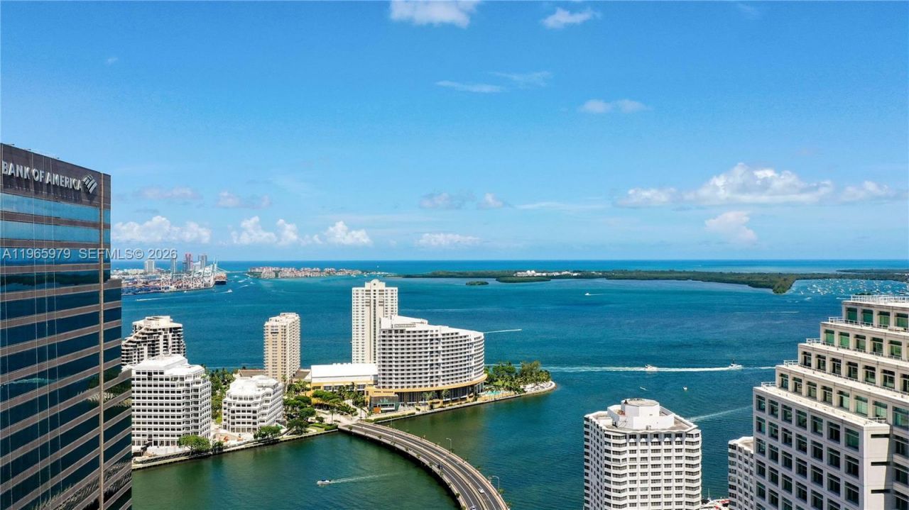 68 SE 6th St, Unit 1201, Miami, FL 33131 Photo