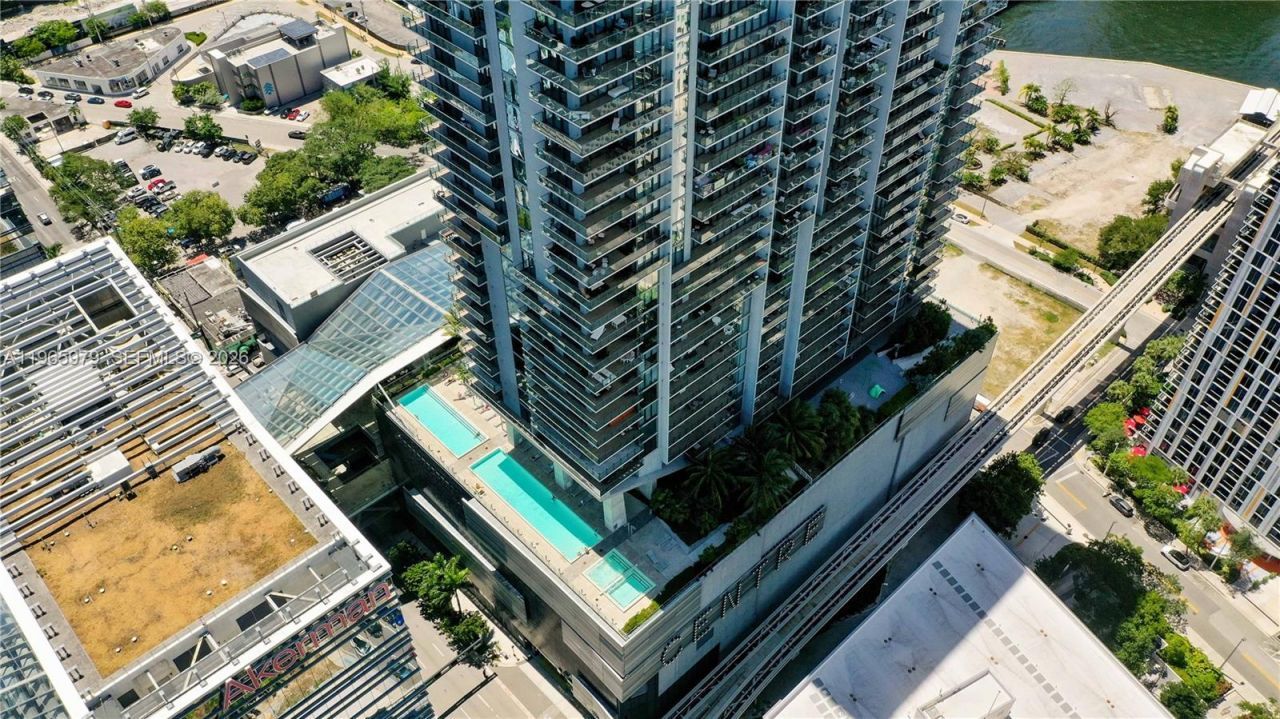 68 SE 6th St, Unit 1201, Miami, FL 33131 Photo