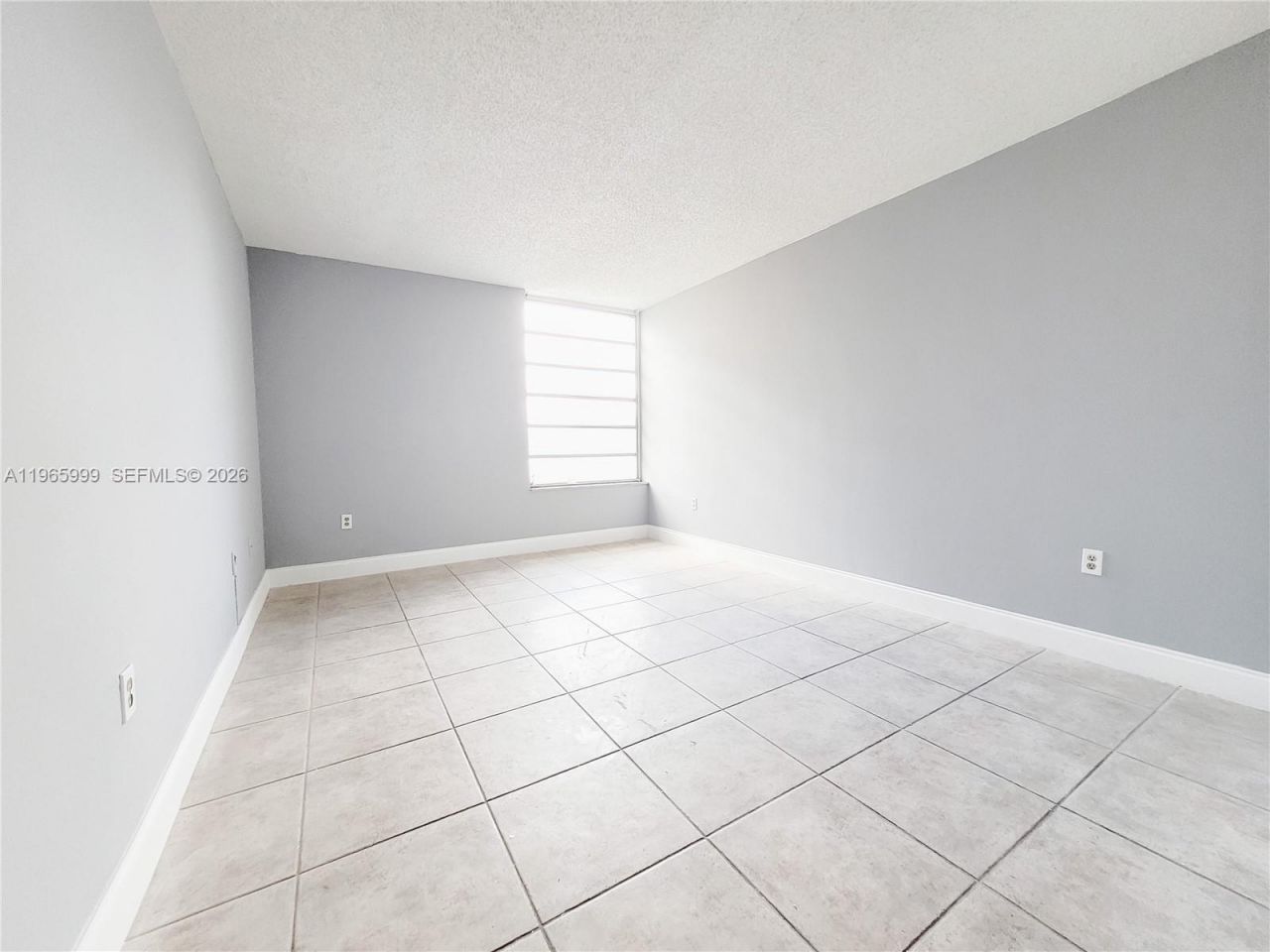 816 NW 87th Ave , Unit 305, Miami, FL 33172 Photo