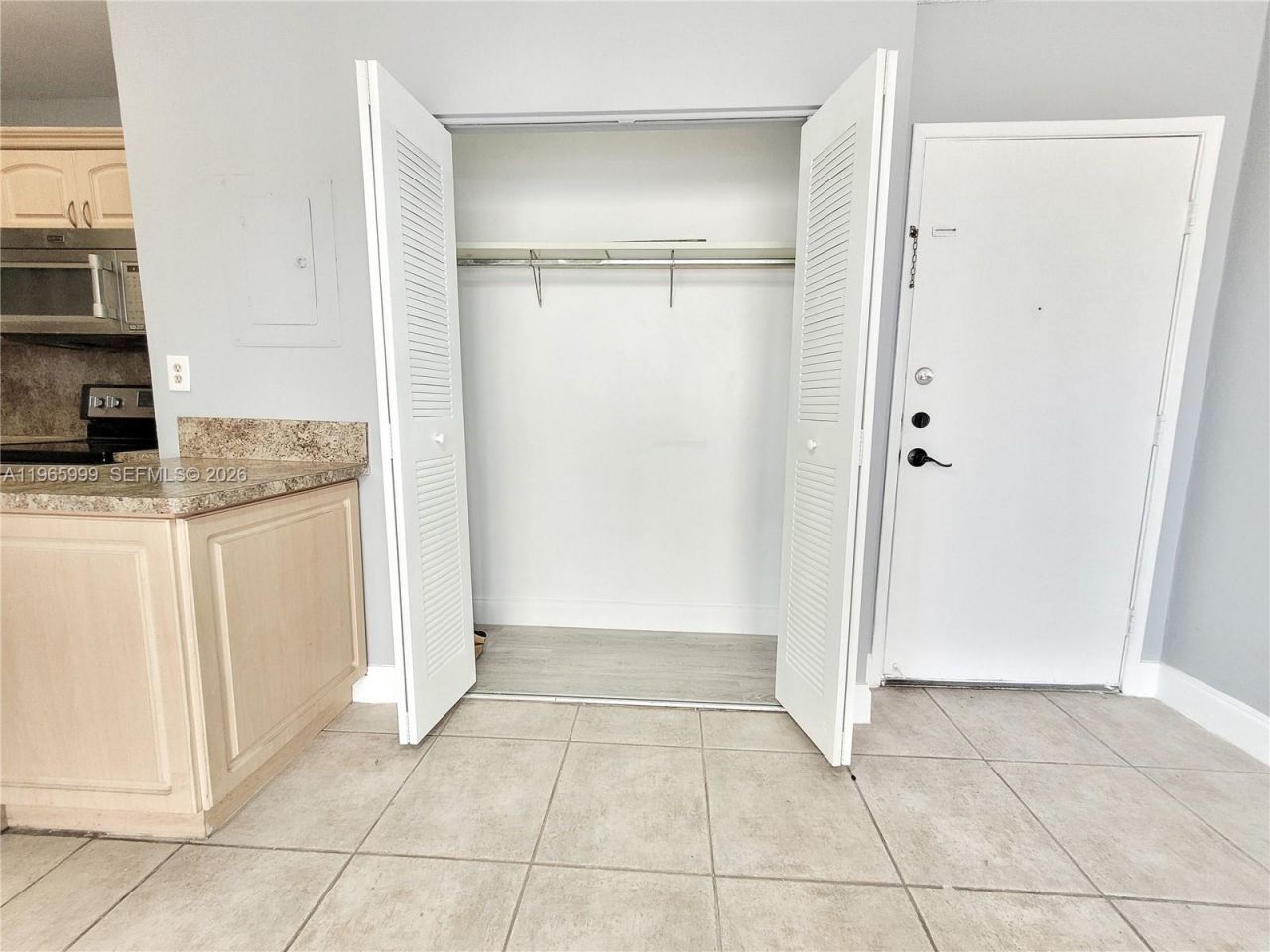 816 NW 87th Ave , Unit 305, Miami, FL 33172 Photo