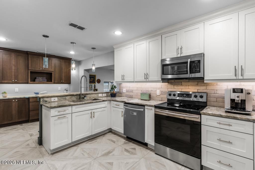 1602 7th Street N, Jacksonville Beach, FL 32250 Photo