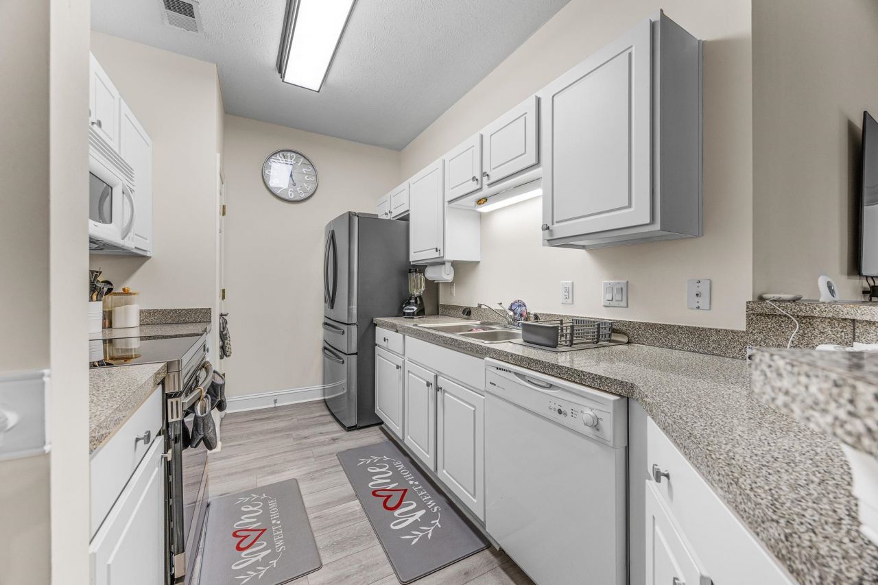 4933 Crab Pond Ct.  Photo 14