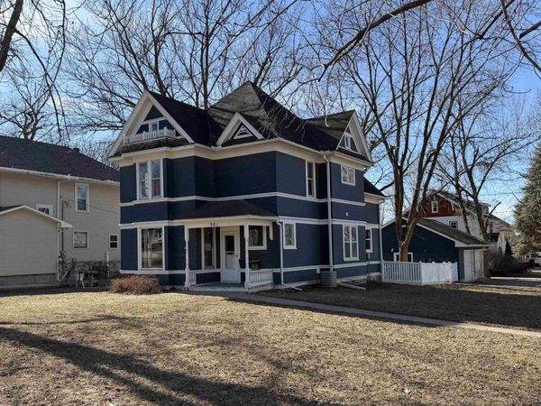 901 Central Ave SW, LeMars, IA 51031