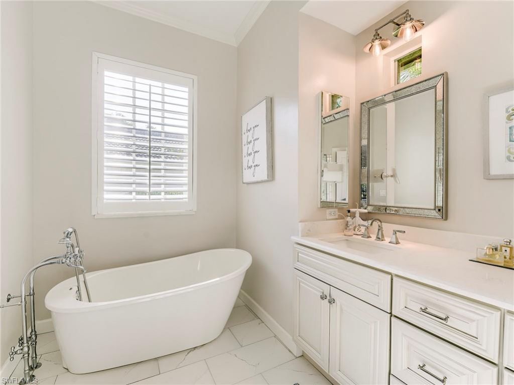 9142 Hollow Pine Dr, Estero, FL 34135 Photo