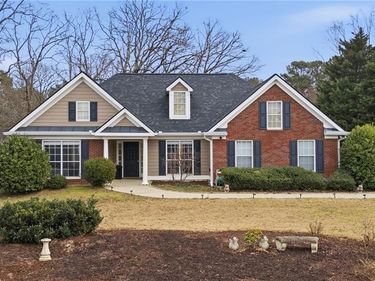 2155 Huntington Hill Trace, Buford, GA 30519