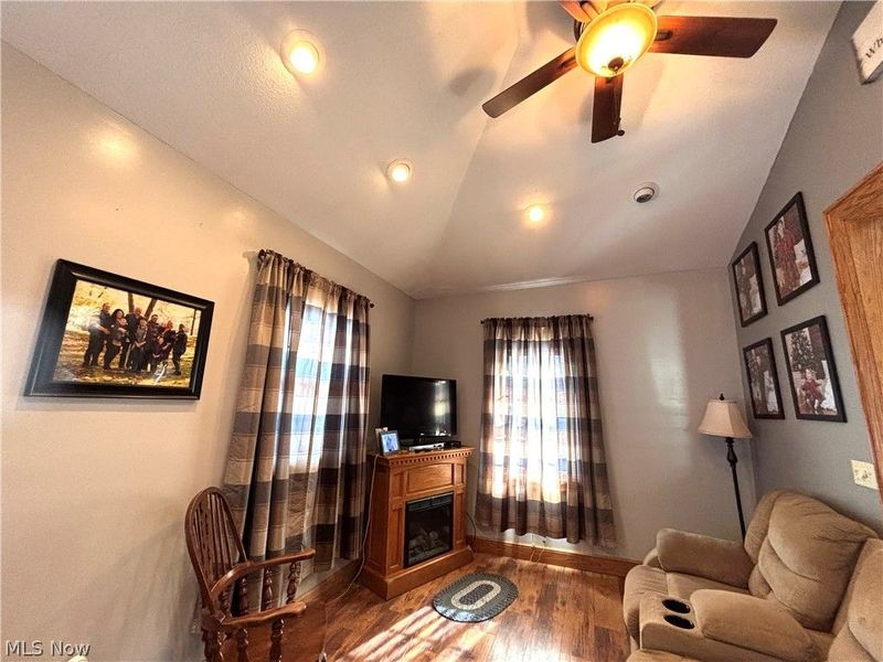 226 S Elm Street, Columbiana, OH 44408 Photo 11