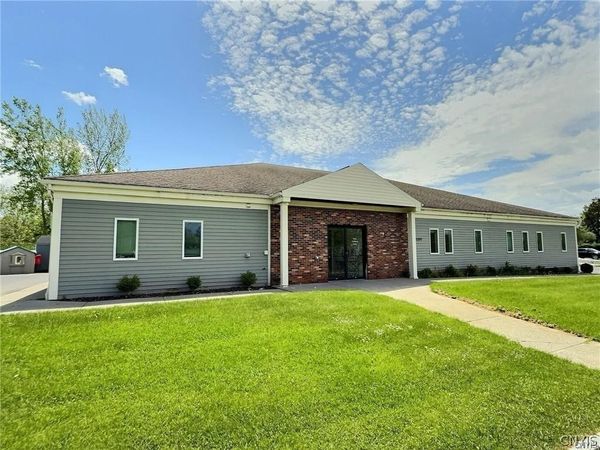 1100 Corporate Drive, Auburn, NY 13021