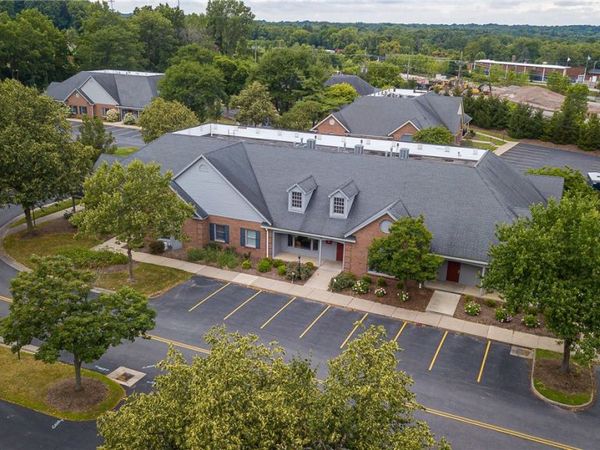 71 Monroe Avenue , Pittsford, NY 14534