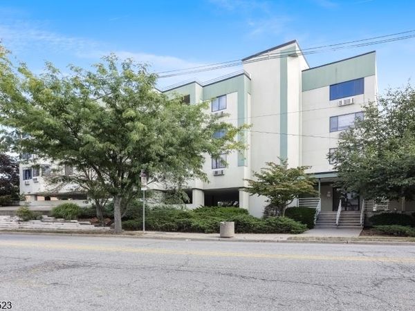 850 Main St, Unit 102, Hackensack, NJ 07601