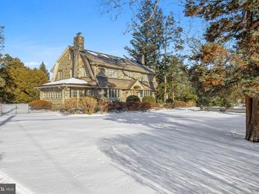 1605 ASHBOURNE ROAD, ELKINS PARK, PA 19027