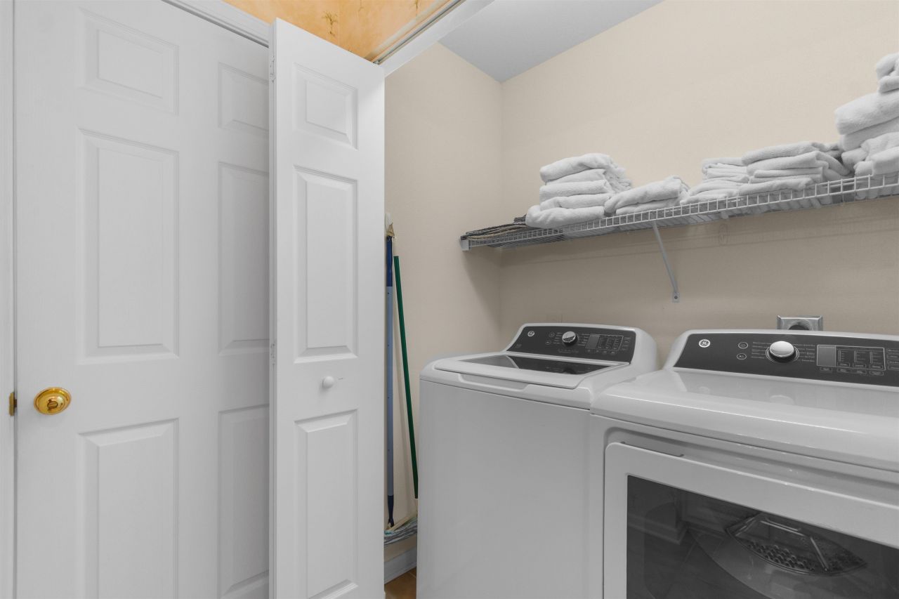 715 Blue Stem Dr. Photo 29