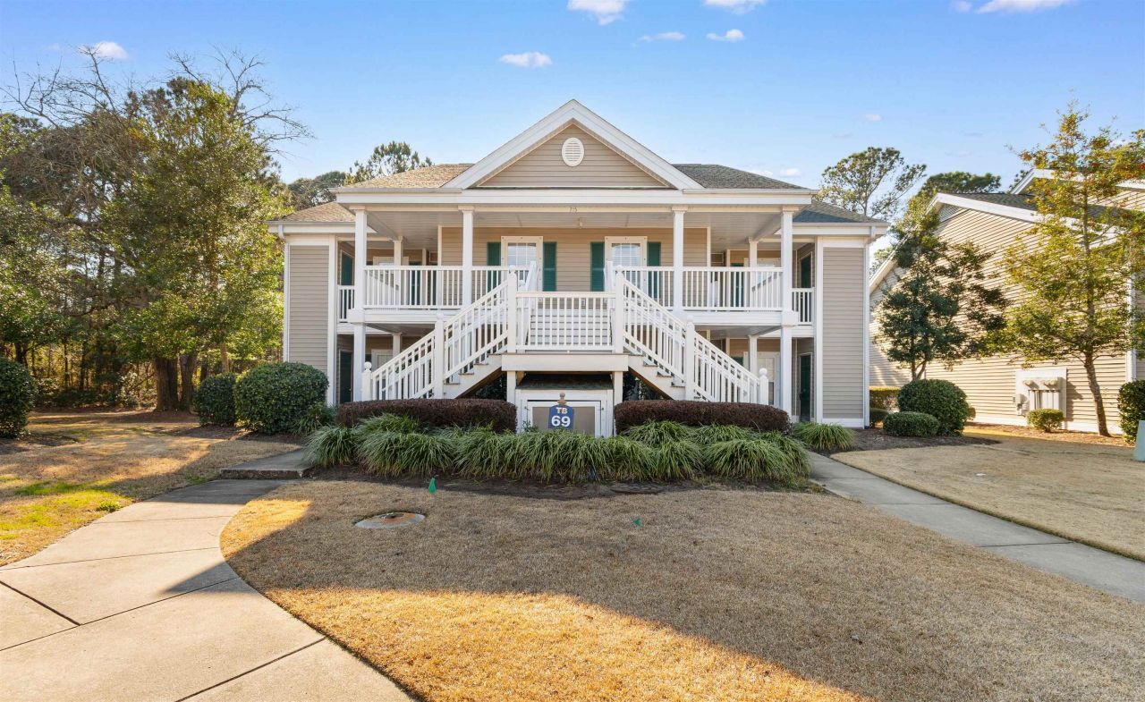 715 Blue Stem Dr. Photo 3