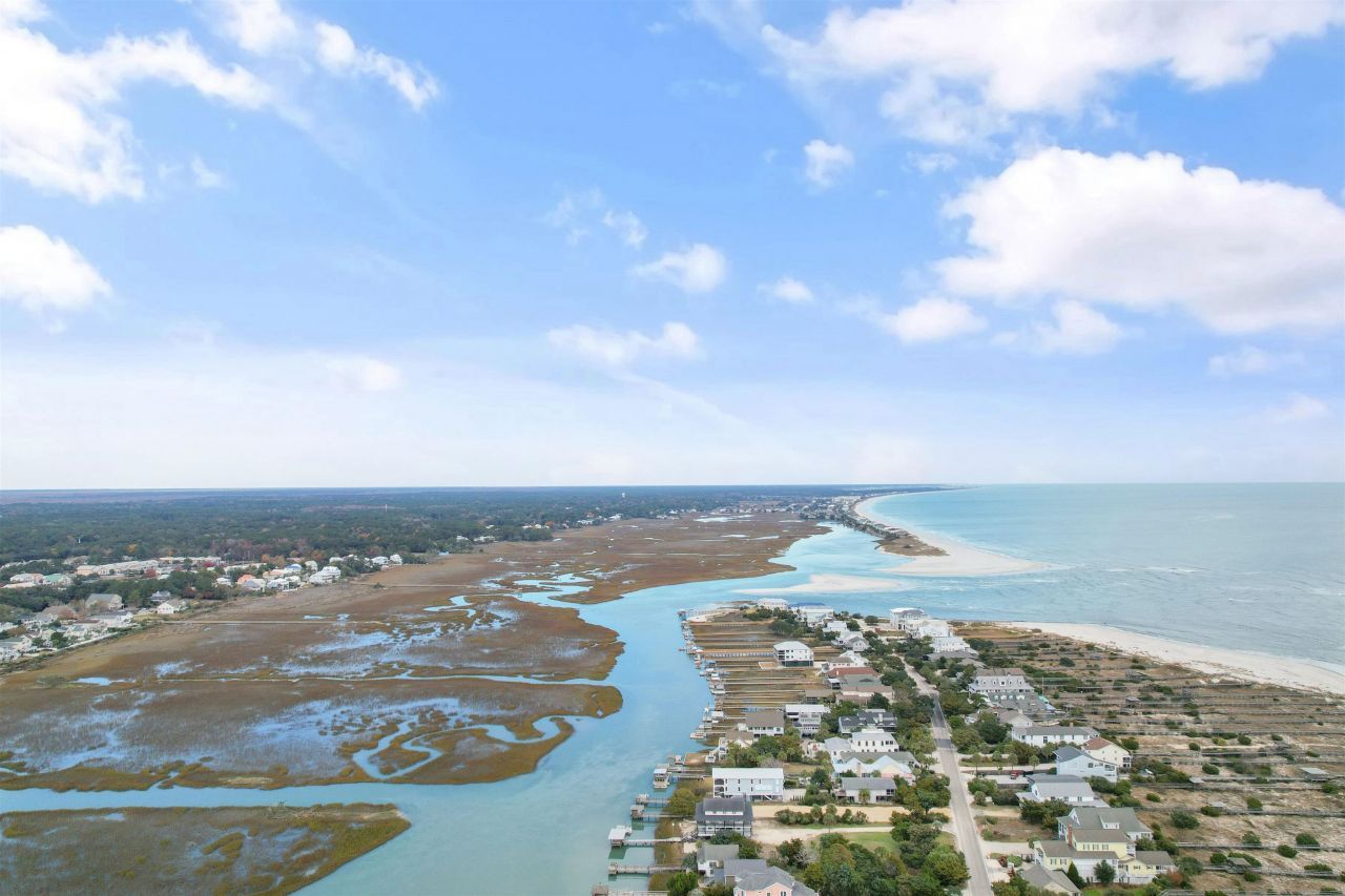 715 Blue Stem Dr. Photo 46