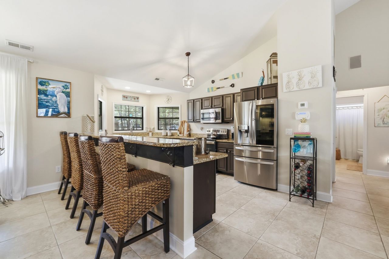 2226 Dykman Circle Photo 10