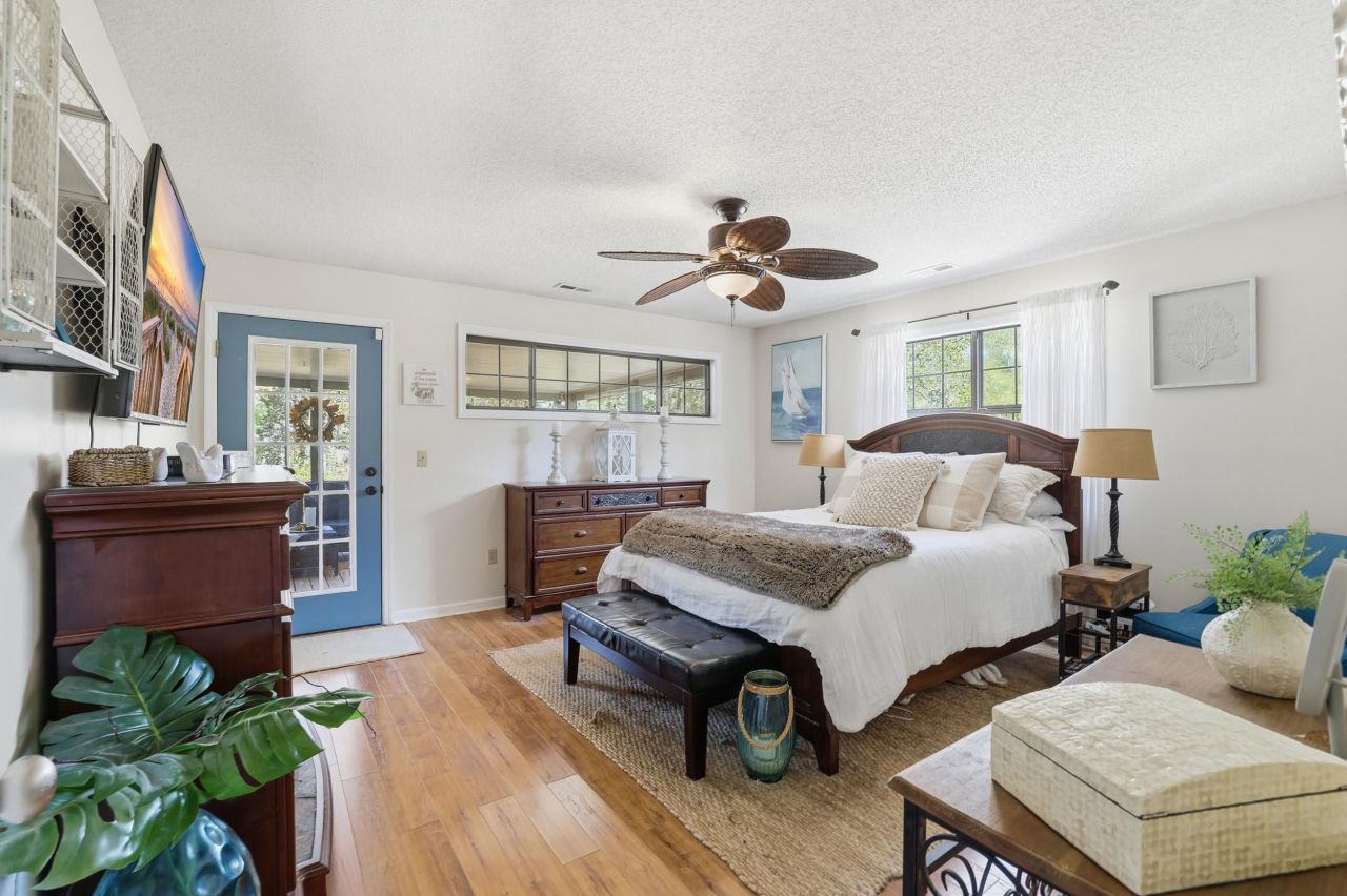 2226 Dykman Circle Photo 16