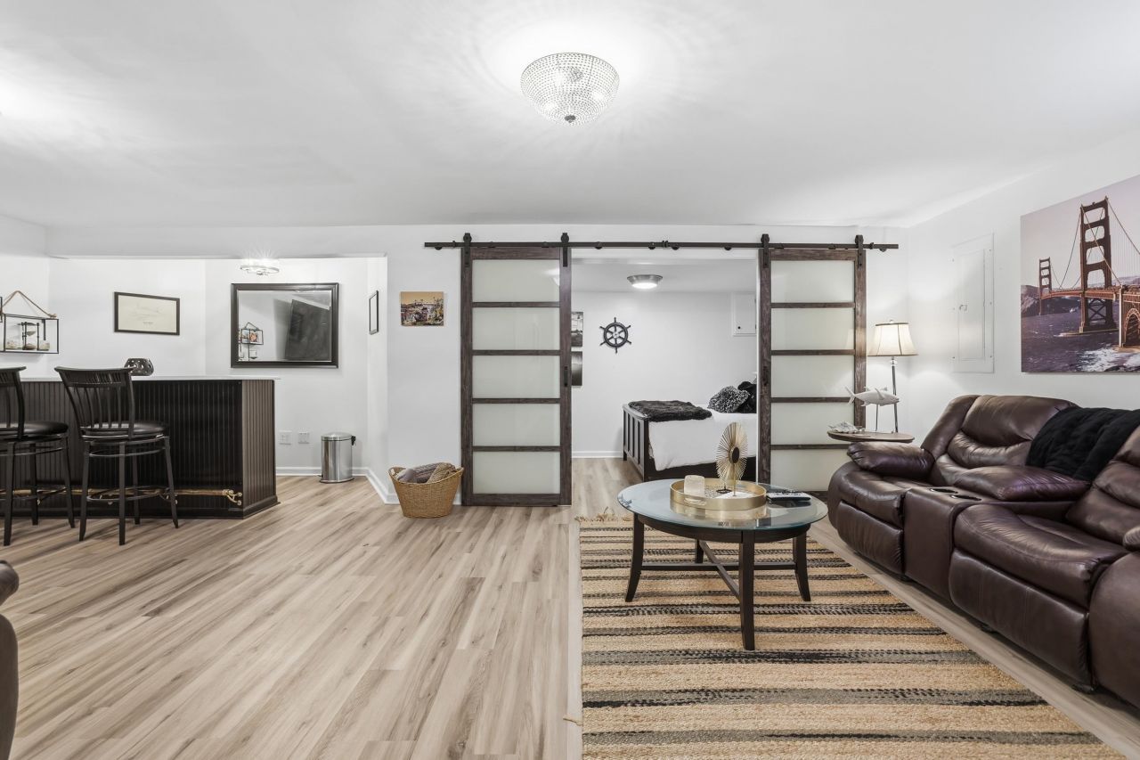 2226 Dykman Circle Photo 29